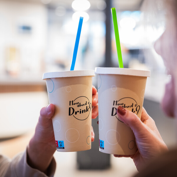 Welkom bij <br>Cafetaria de Klein  <br>in Wanssum